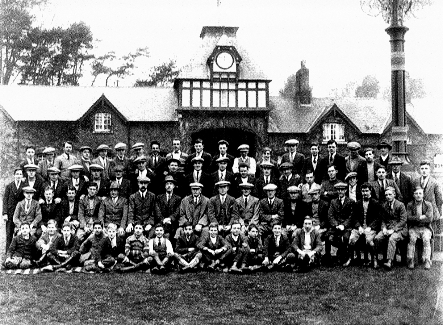 The retirement of Alex Taylor junior in 1927 at Manton Down. This ended almost sixty years of training horses there by the Taylors. The style of building is very typical of racing stables built around the turn of the century in the UK