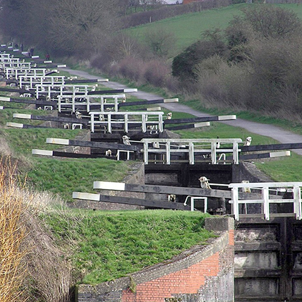 The Story of the Kennet And Avon Canal From Inception Up To Today